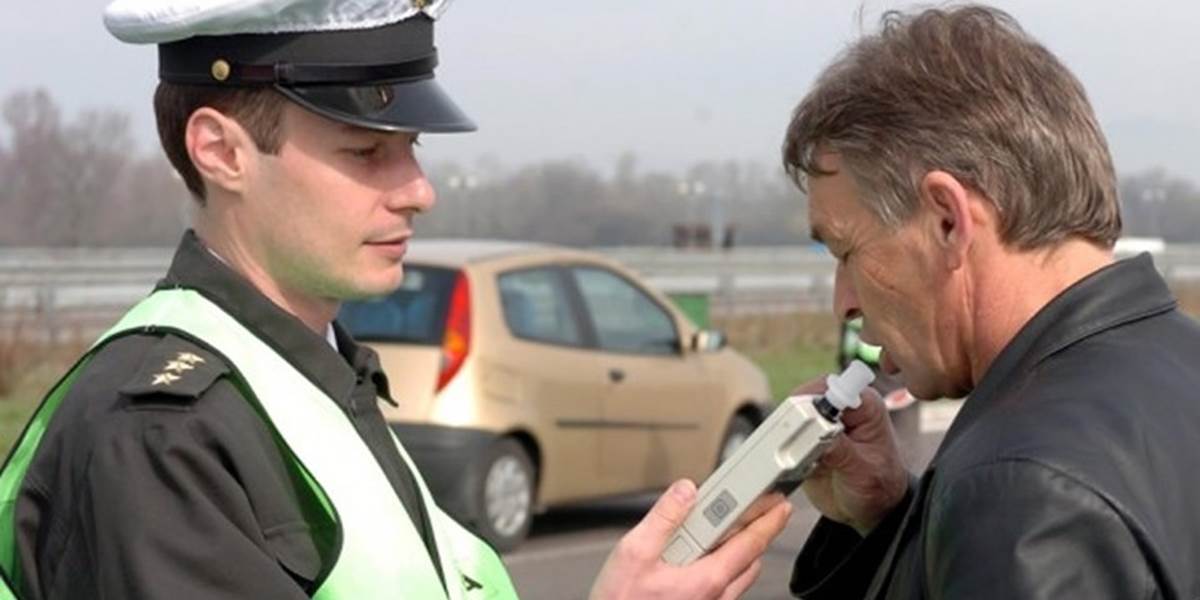 Opitý vodič chcel dychovú skúšku potvrdiť aj krvným testom