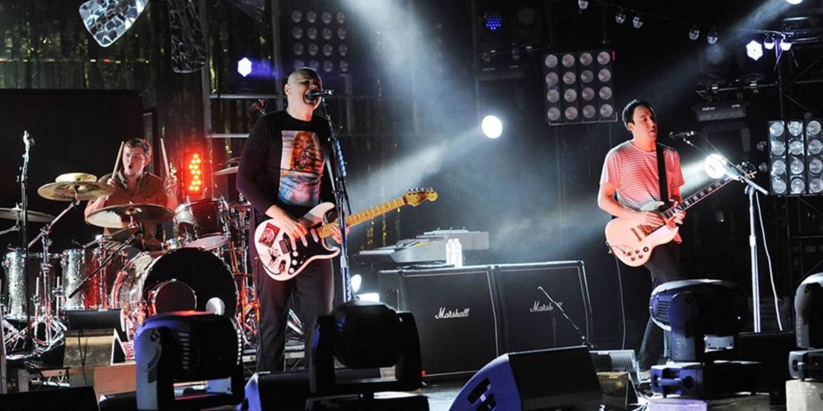 The Smashing Pumpkins zverejnili tracklist decembrového albumu