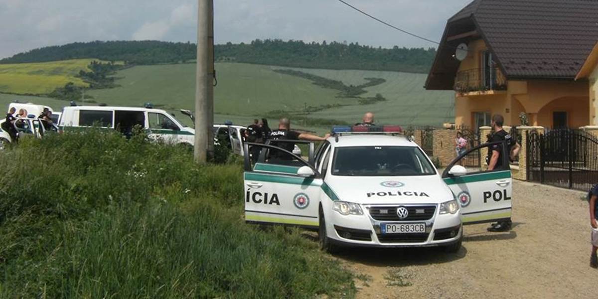 Pri razii v osadách zadržali humenskí policajti dvoch hľadaných