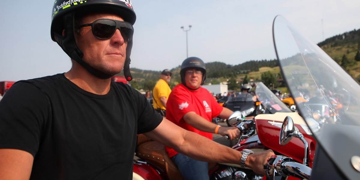 Armstrongovi zakázali účasť na pretekoch s bývalými spolujazdcami