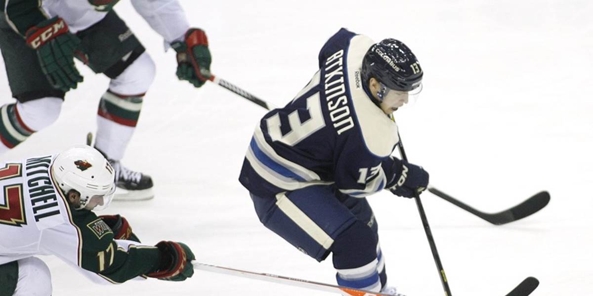 NHL: Atkinson z Columbusu dostal zásah korčuľou do tváre