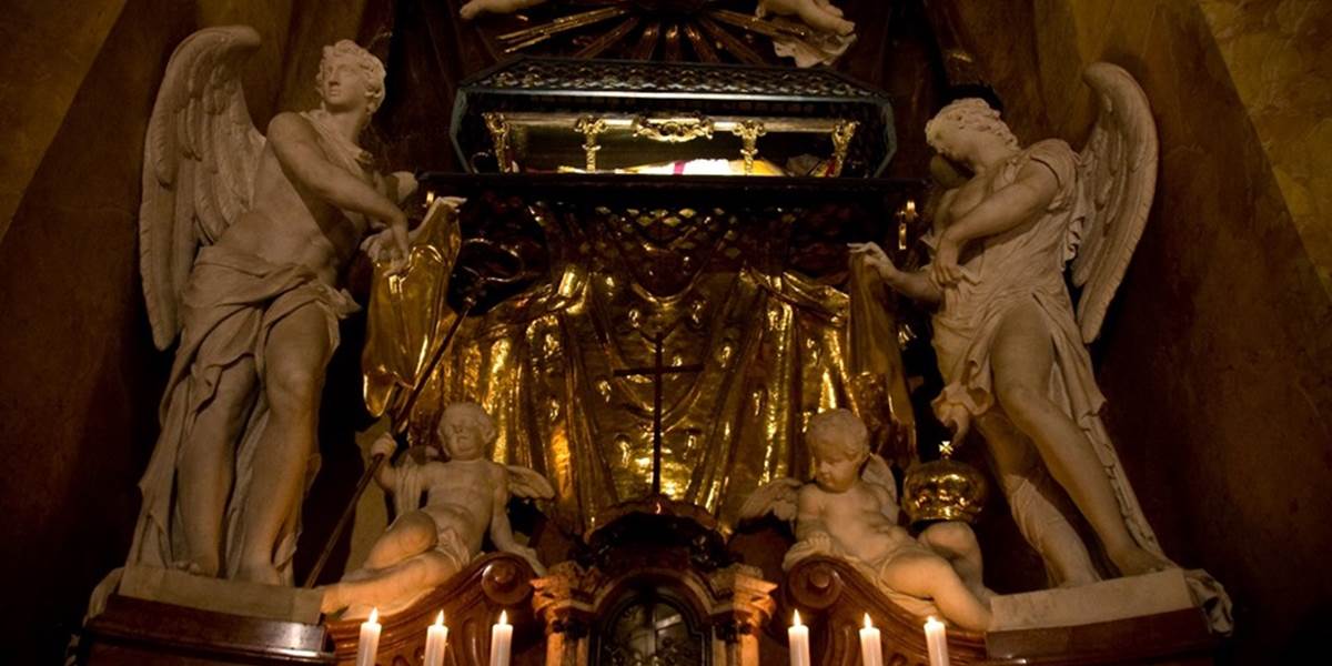Františkáni sprístupnili najväčšiu zbierku relikvií v SR