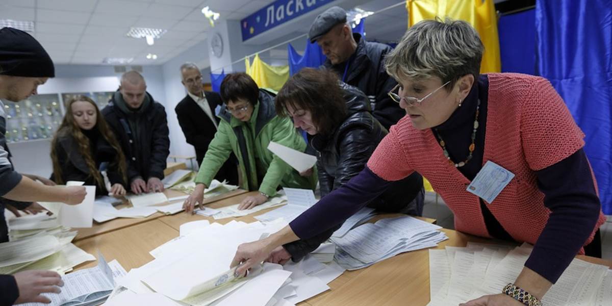 Ukrajinský minister vnútra vyzval na tvrdé potrestanie porušení volebného zákona