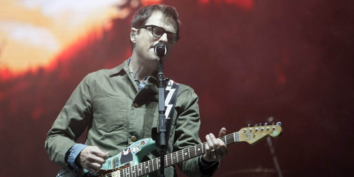 Na albume McBusted pracoval aj Rivers Cuomo z kapely Weezer