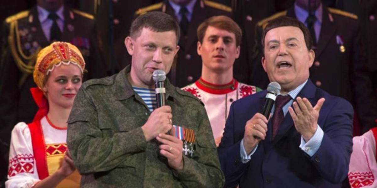 Ruský spevák Josif Kobzon koncertom podporil separatistov v Donecku