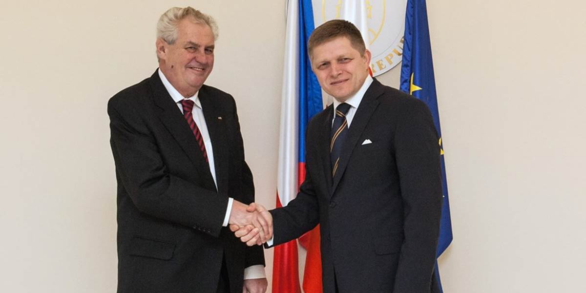 Premiér Fico sa stretol s českým prezidentom Zemanom