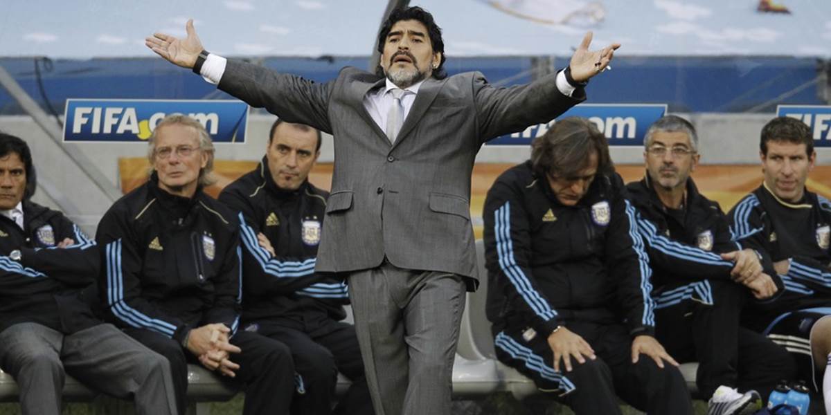 Šokujúce VIDEO: Opitý Maradona mlátil svoju priateľku!