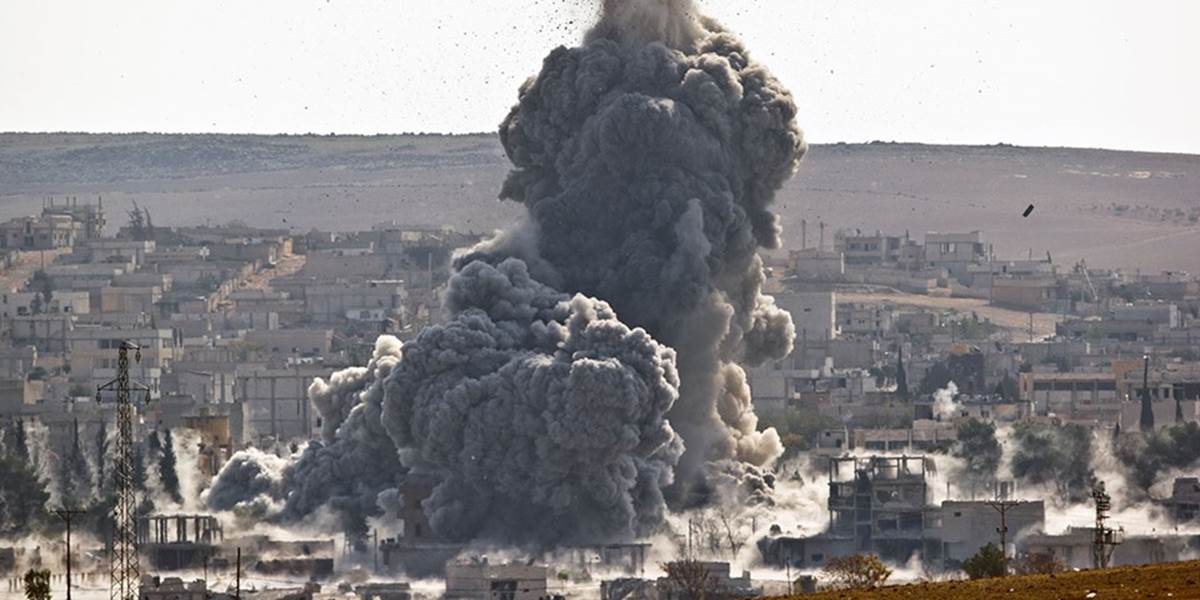 Desiatky zabitých v Sýrii: Utečenecký tábor bombardovali barelovými bombami!