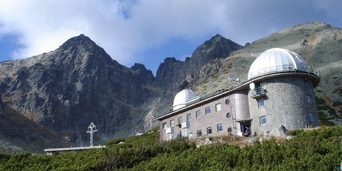 Najväčší ďalekohľad na Slovensku je v observatóriu na Skalnatom plese