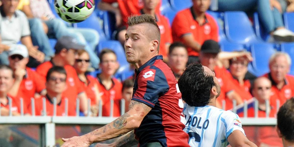 Kucka spečatil výhru Janova v Udine, 'rossoneri' podľahli Palermu