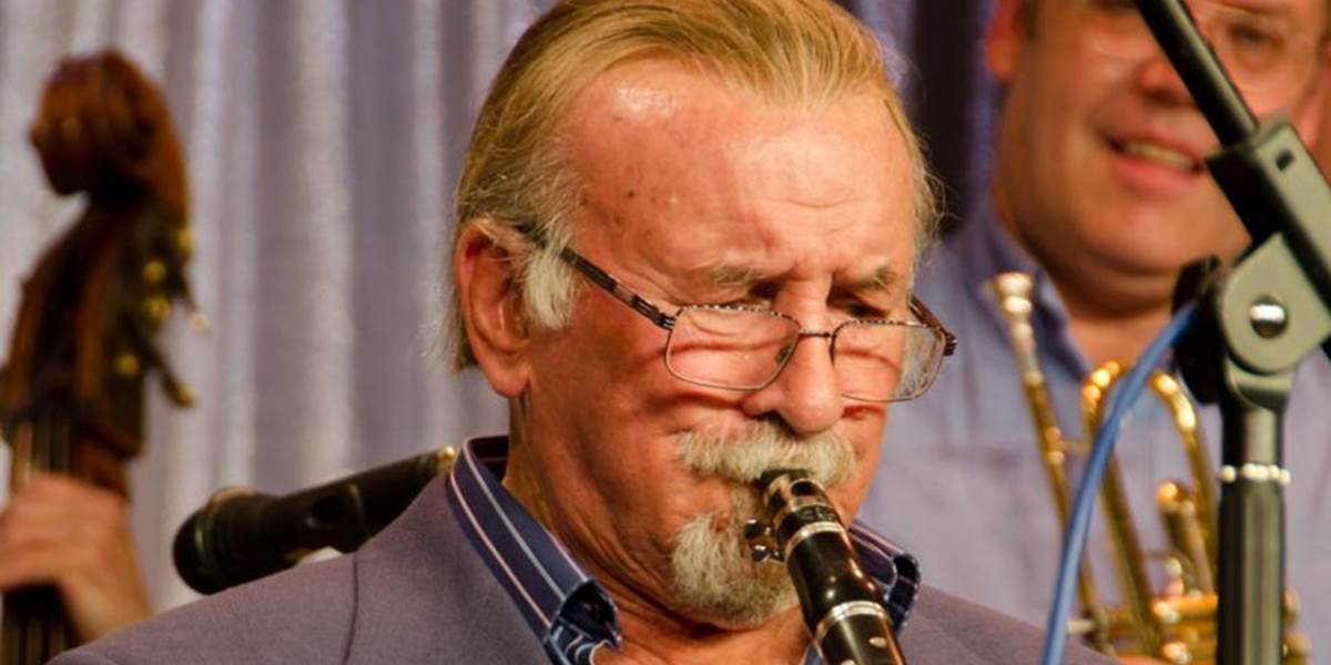 Vo veku 85 rokov zomrel klarinetista Acker Bilk