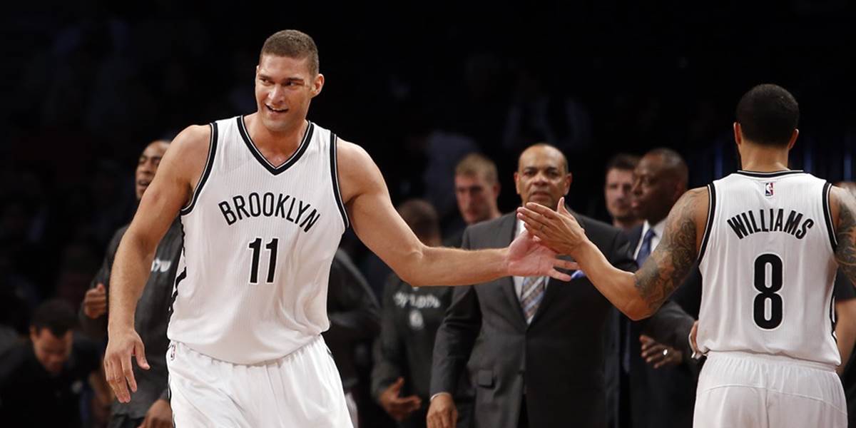 NBA: Lopez dosiahol pri návrate 18 bodov