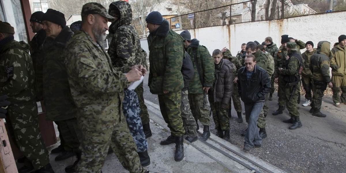 Proruskí separatisti na Ukrajine: Armáda použila zápalné zbrane