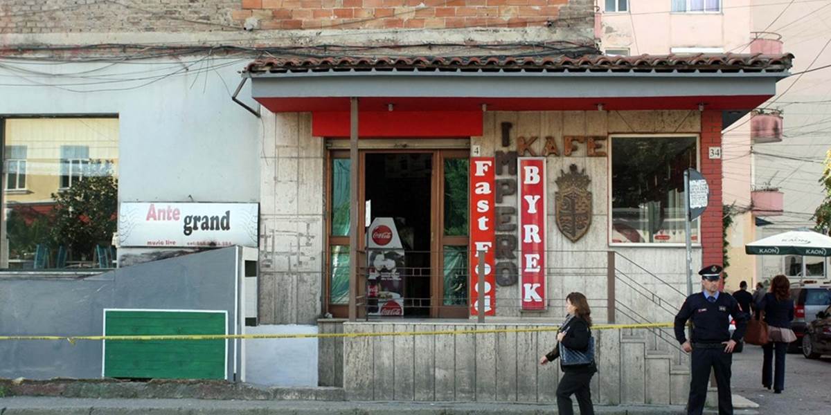 Štyria mŕtvi pri prestrelke v albánskom nočnom klube, zadržali syna poslankyne