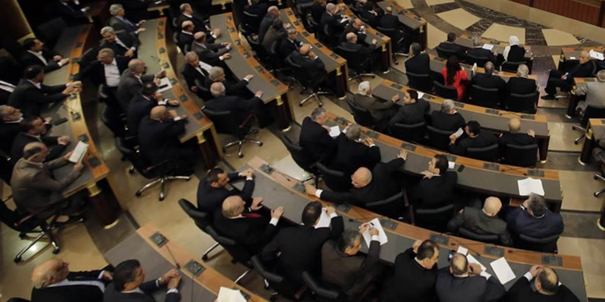 Líbyjský najvyšší súd vyhlásil zvolený parlament za nelegitímny