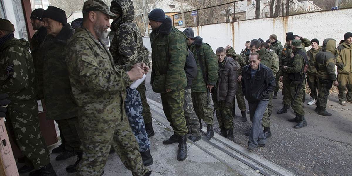 Ukrajinská armáda poprela správy o novej ofenzíve voči povstalcom