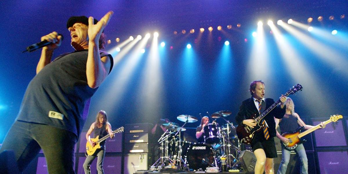 Prokuratúra stiahla obvinenie voči bubeníkovi AC/DC