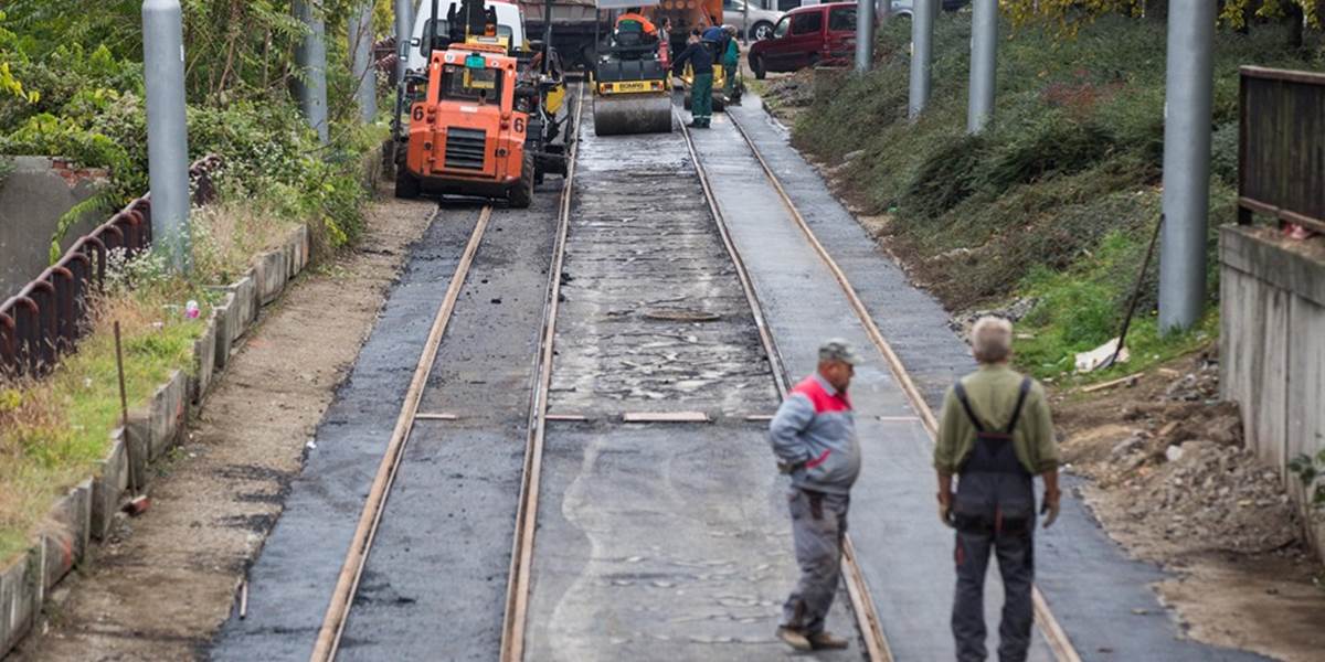 Výstavba električkovej trate obmedzí cez víkend vodičov v Bratislave