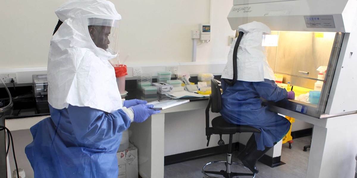 Počet obetí eboly stúpol už na bezmála 5000!