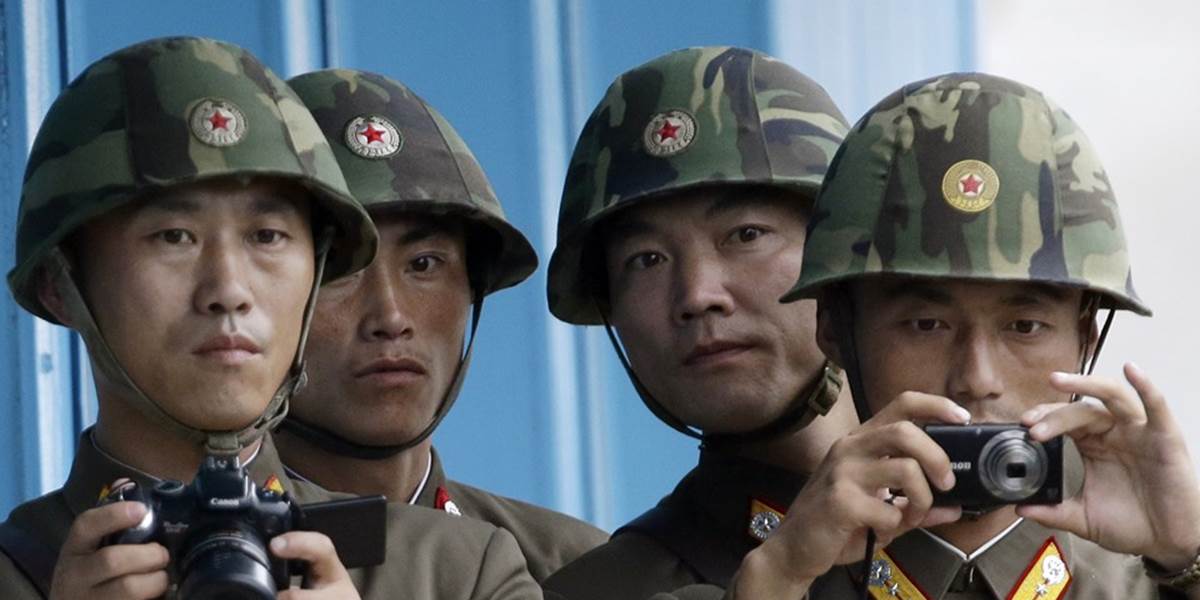 Vojaci Južnej Kórey výstrelmi varovali vojakov Severu