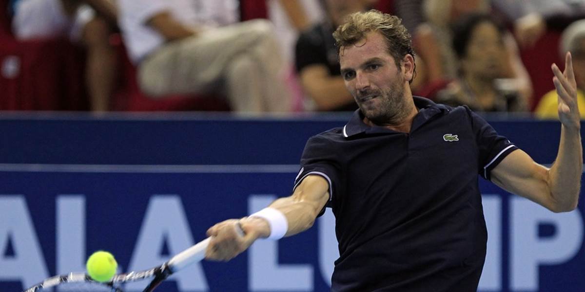 Davis Cup: Francúzi vo finále s Benneteauom namiesto Simona