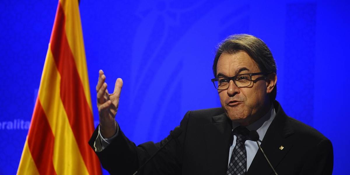 Katalánsky premiér sa za referendum môže zodpovedať pred súdom