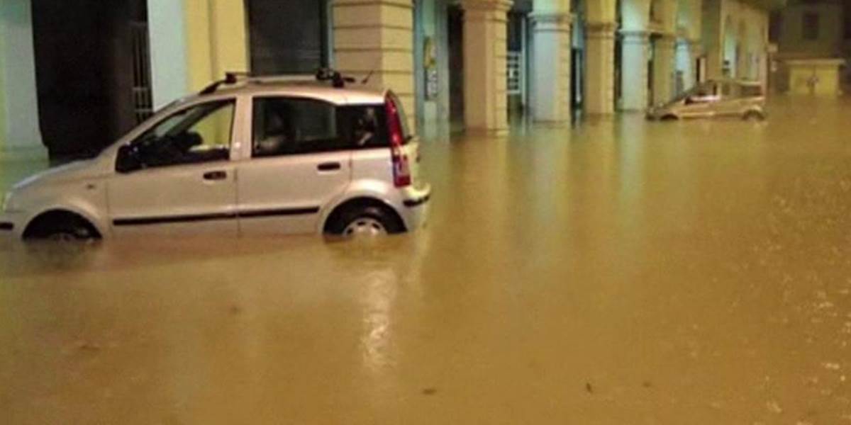 Taliansko sužuje extrémne počasie, ktoré si vyžiadalo už tri obete