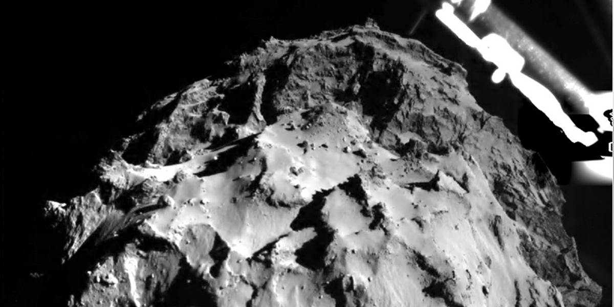Modul európskej kozmickej sondy Rosetta umiestnil na kométu teplomer