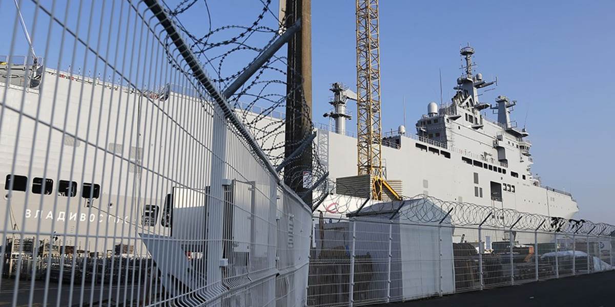 Moskva počká na francúzsku bojovú loď do konca novembra