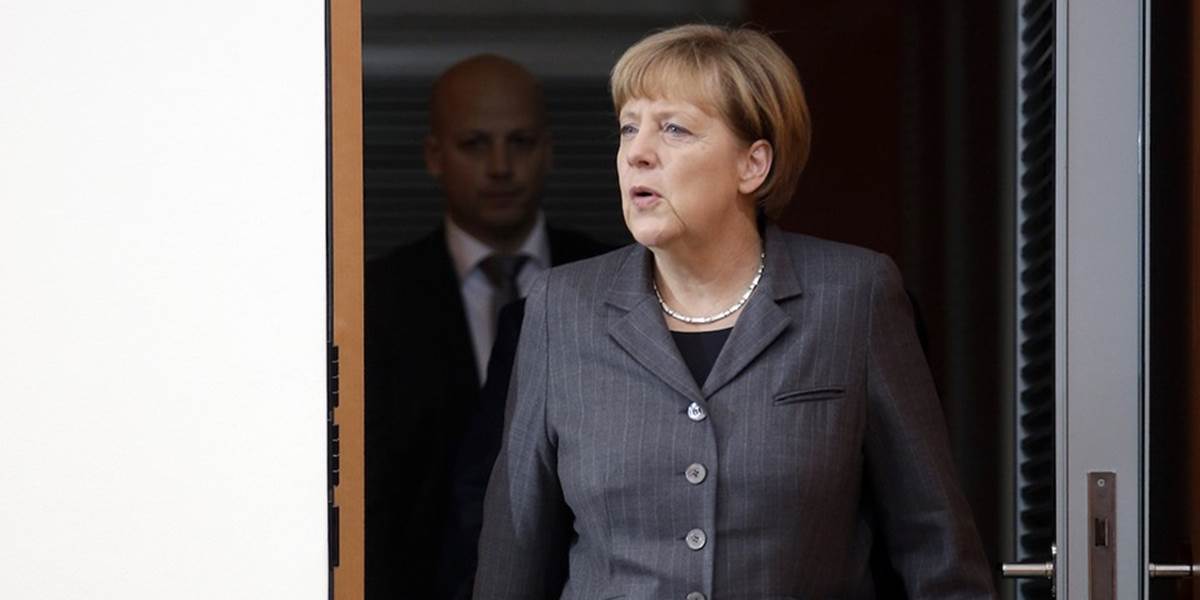 Merkelová: Situácia na Ukrajine je neakceptovateľná, EÚ zvažuje ďalšie sankcie