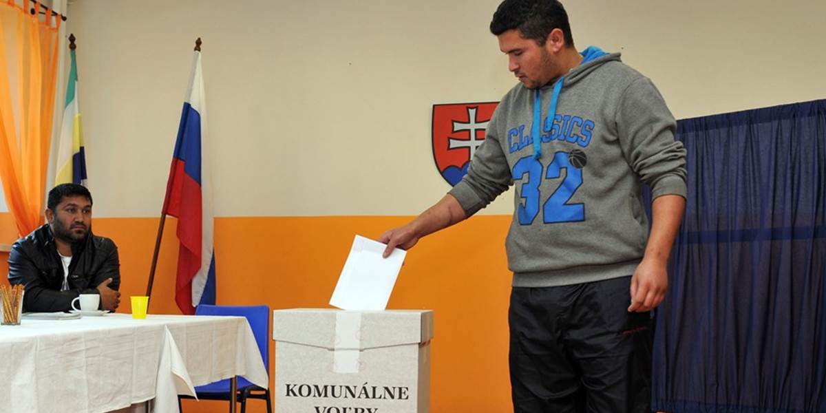 Vo Svinej zatvorili volebnú miestnosť na 45 minút