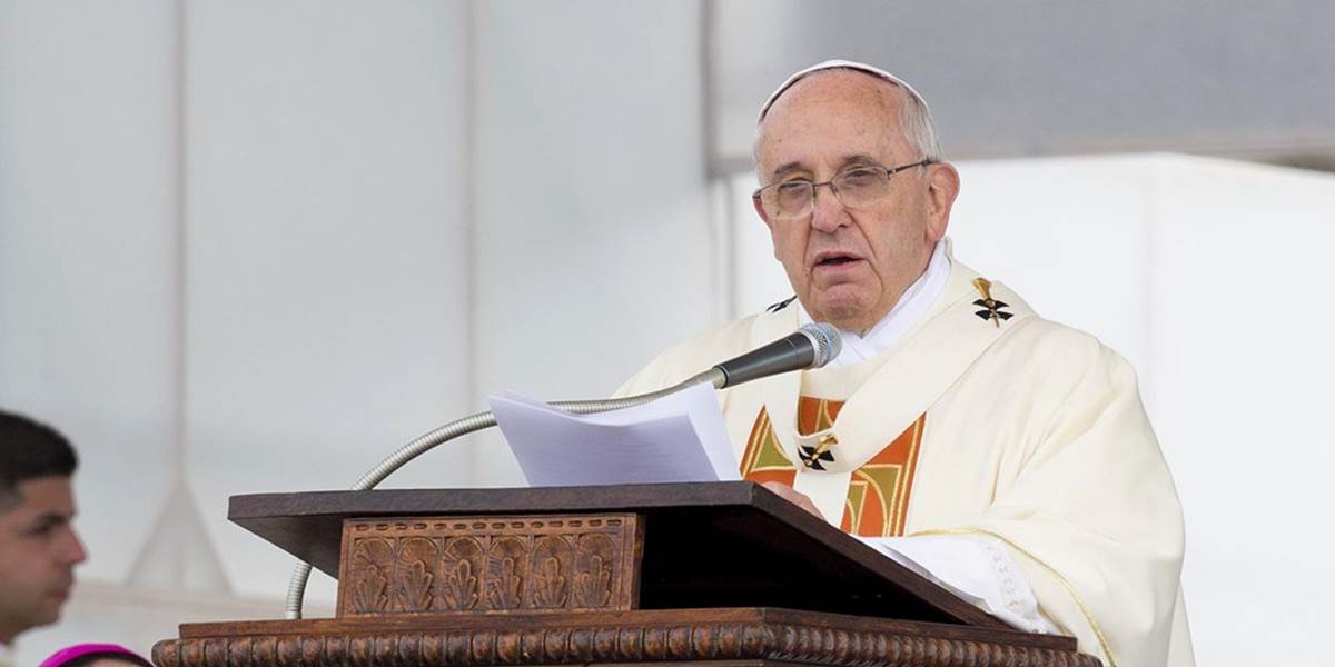 Pápež podľa českého kardinála aj kvôli Bezákovi mení pravidlá