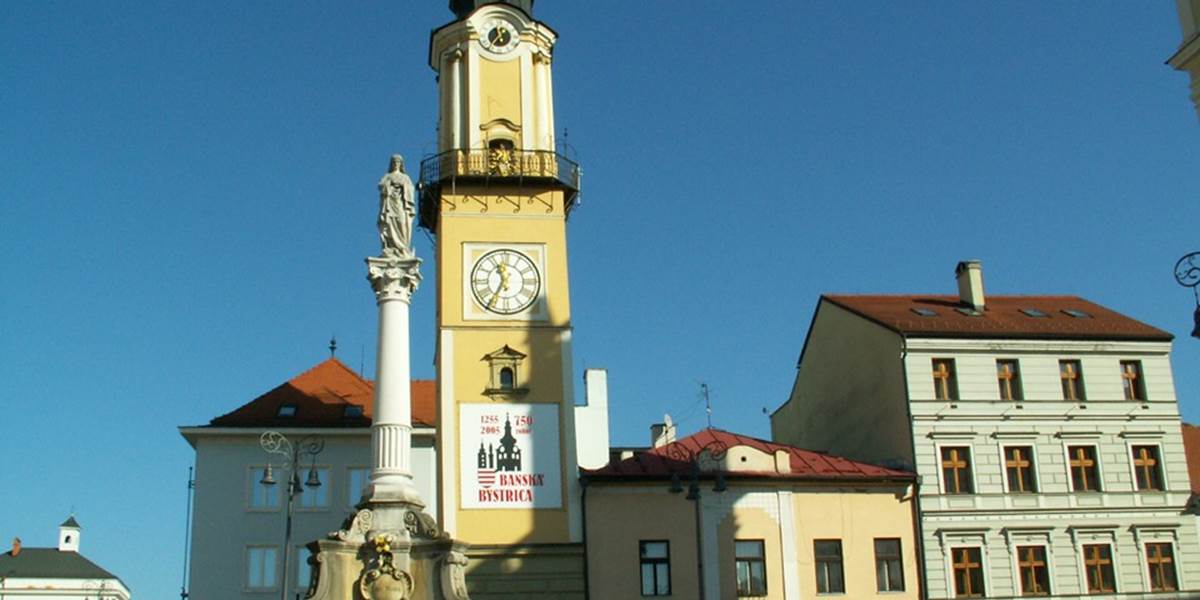 Hodinová veža v Bystrici zarobila mestu za tri mesiace 4600 eur