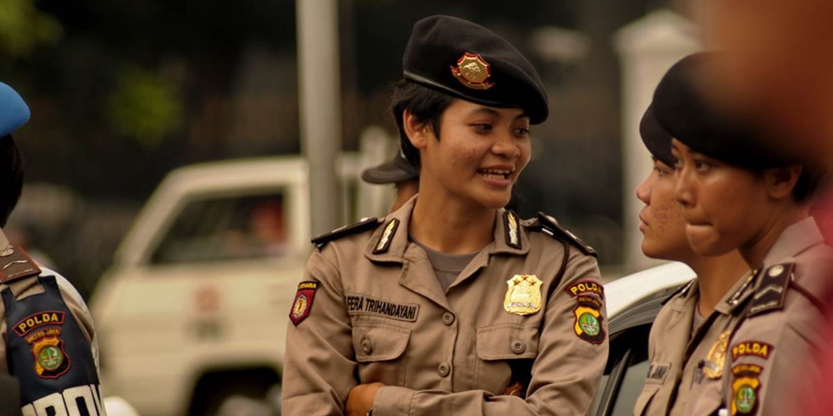 Indonézska polícia požaduje od uchádzačiek do ich radov test panenstva!
