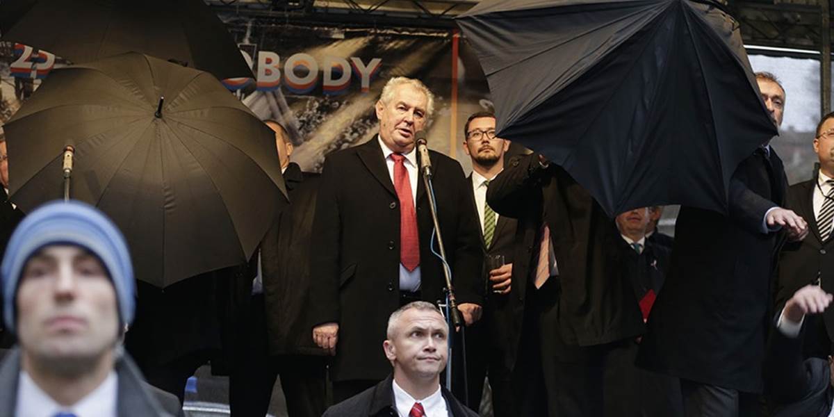 Zemanovo vyhlásenie o brutálnom masakre v Prahe je podvrh, vyhlásil hovorca