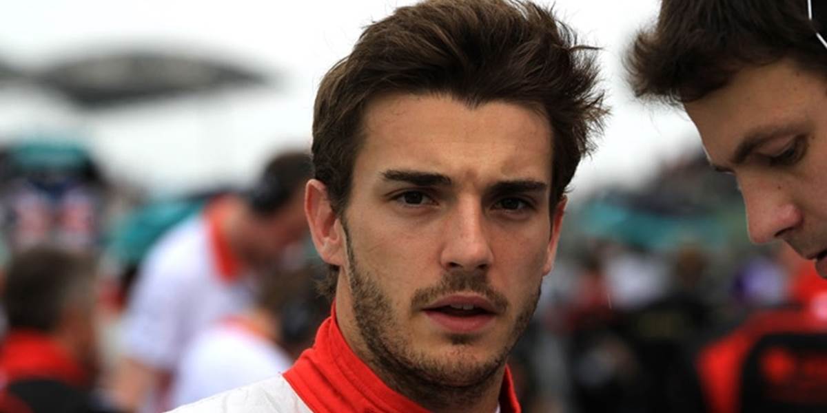 F1: Bianchi už nie je v kóme a previezli ho do Nice, stále je v kritickom stave