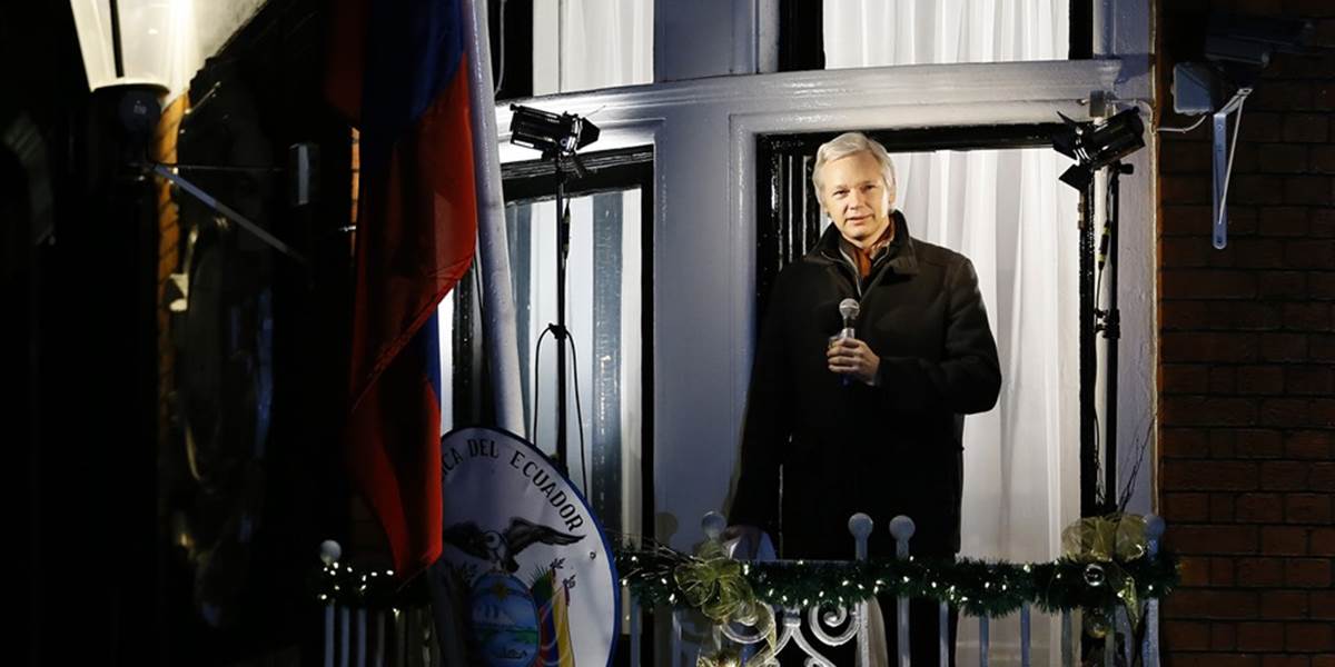 Švédsky odvolací súd nezrušil zatykač na Juliana Assangea