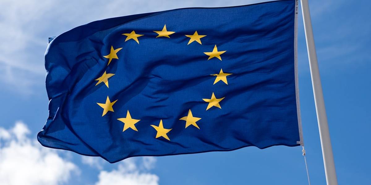 V maďarskom parlamente stále nevisí vlajka EÚ