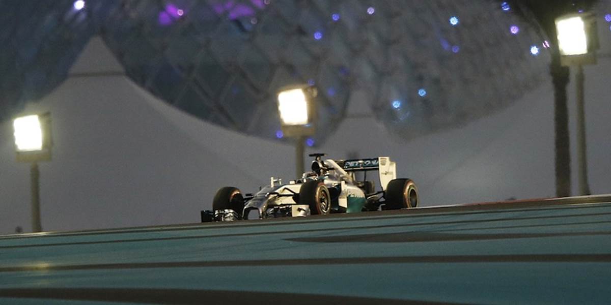 F1: Mercedes sa bude krotiť pri oslavách titulu