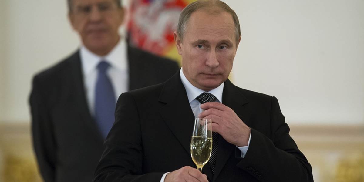 Sankcie a lacná ropa pripravili Rusko o 140 miliárd