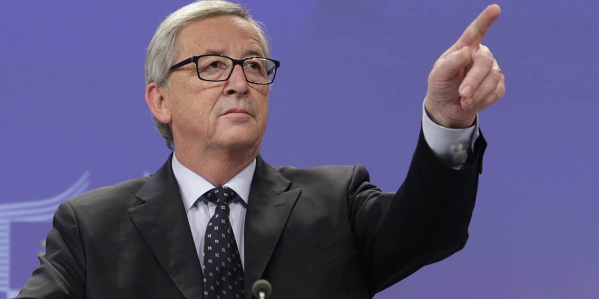 Europarlament prerokuje návrh na odvolanie Junckerovej komisie