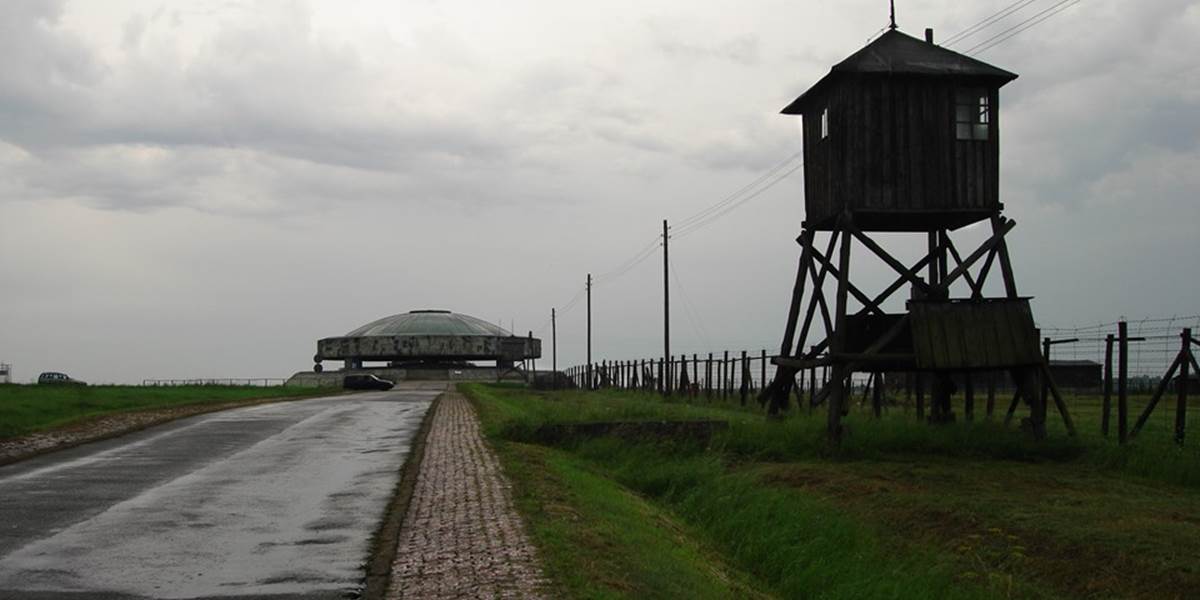 V Majdaneku ukradli osem párov obuvi obetí bývalého koncentračného tábora
