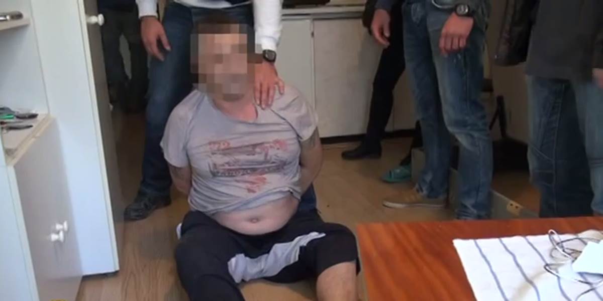 VIDEO Polícia v Budapešti zadržala sedem rokov hľadaného Čecha