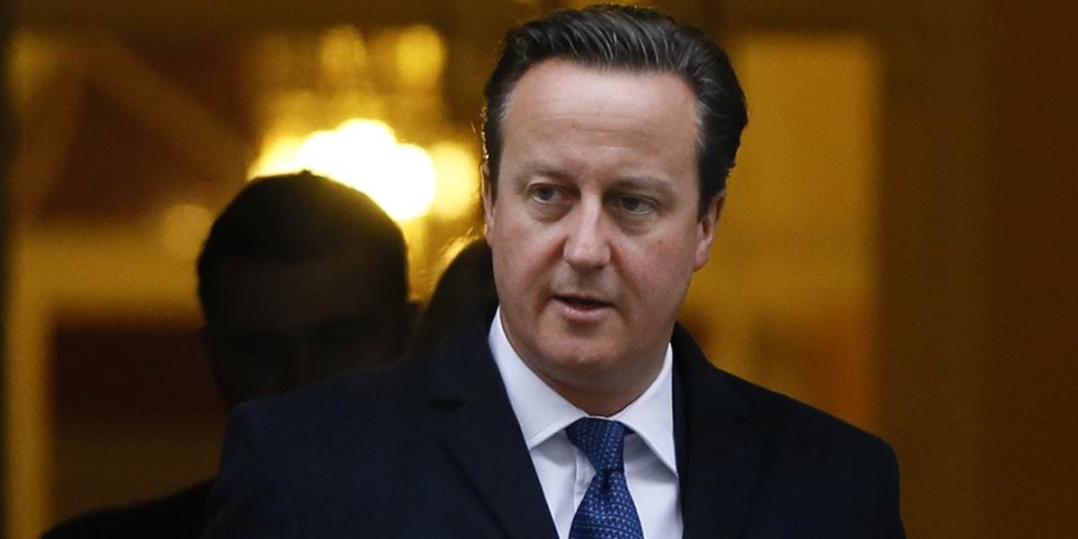 Cameronovej vláde sa nedarí obmedziť imigráciu
