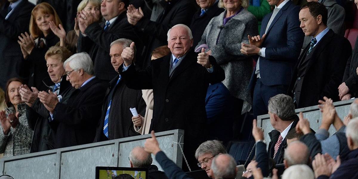 FA obvinila prezidenta Wiganu z rasistických vyjadrení