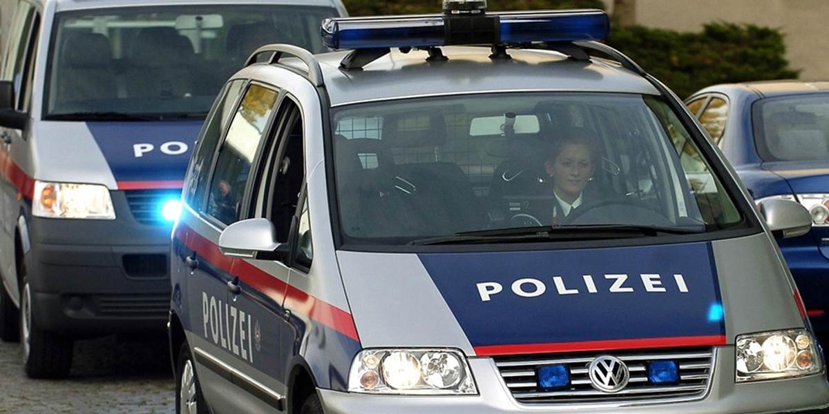 Rakúska polícia zadržala 13 ľudí pri razii proti podozrivým džihádistom