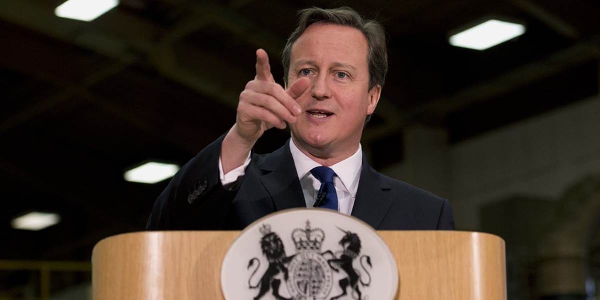 Cameron žiada zmeny zmlúv o EÚ, sprísňuje imigračné zákony