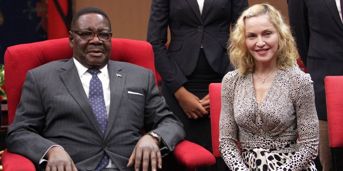 Madonnine adoptované deti sa stretli s malawijským prezidentom