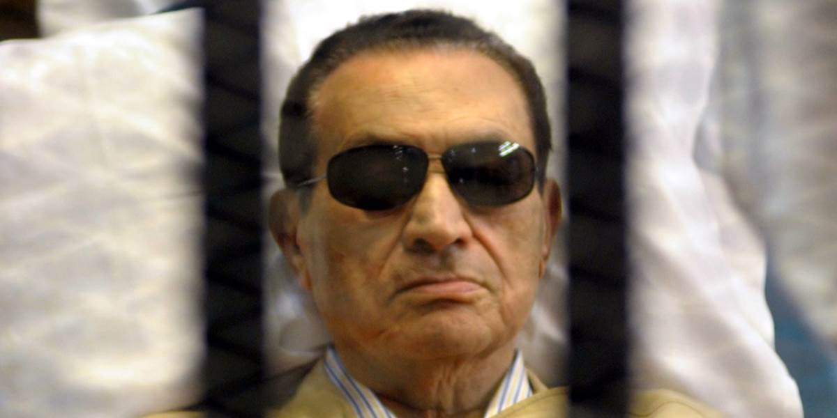 Mubaraka zbavili obvinení z vrážd demonštrantov