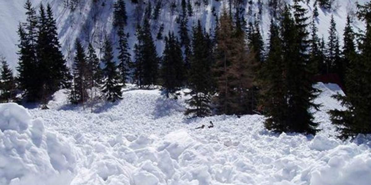 Malé lavínové nebezpečenstvo trvá na vrcholoch Vysokých Tatier